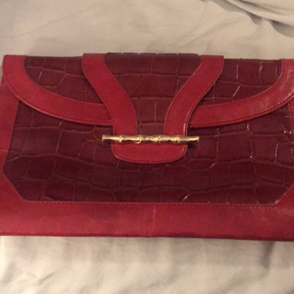 Elaine Turner clutch